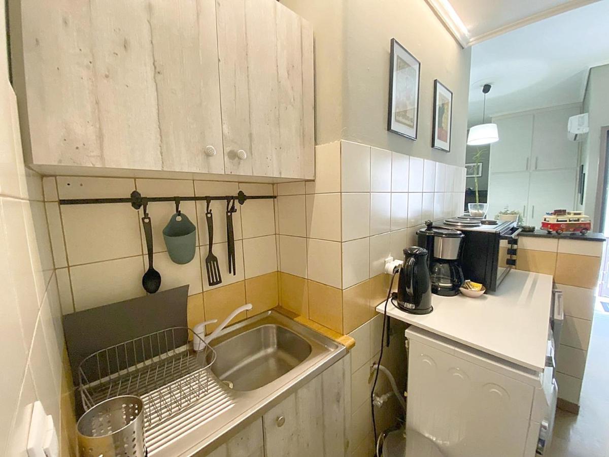 Check Point - Museum Apartment Атина Екстериор снимка