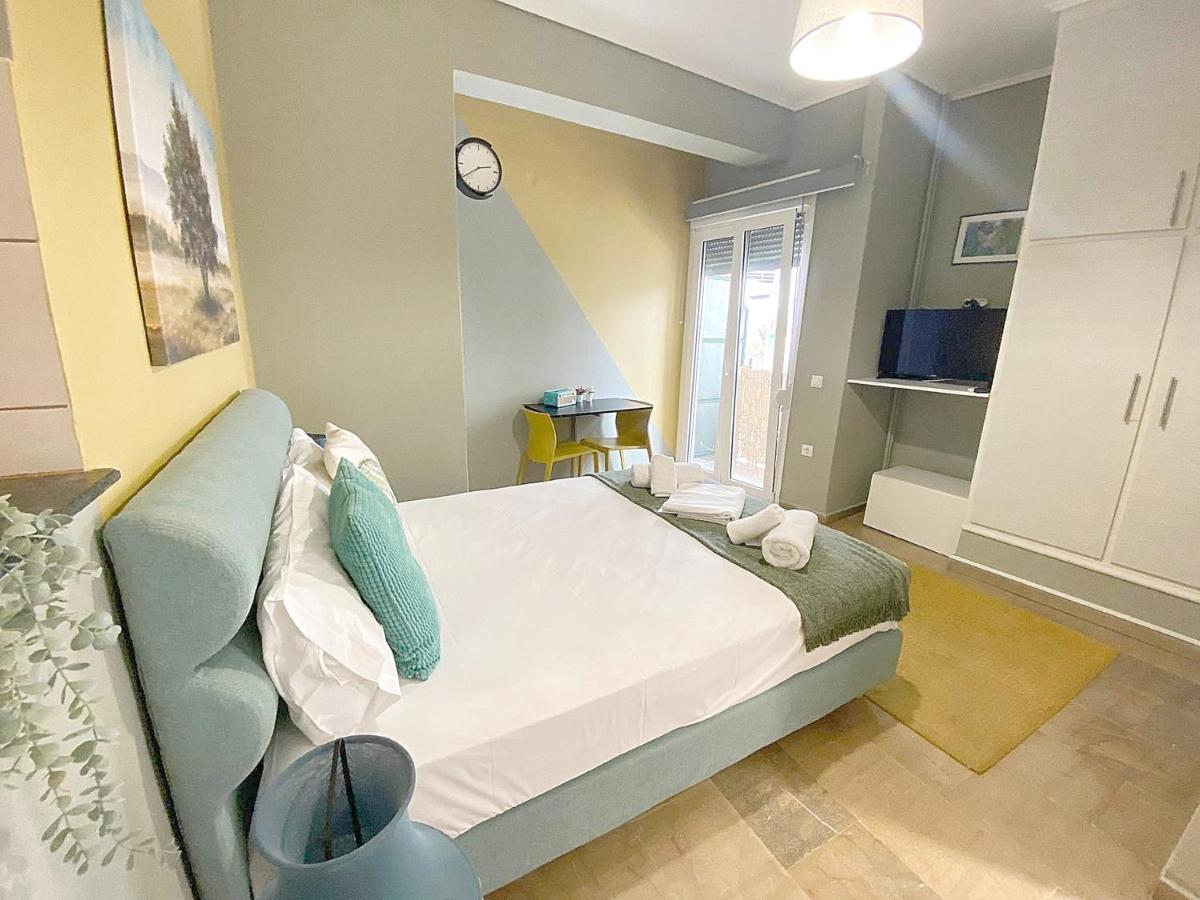 Check Point - Museum Apartment Атина Екстериор снимка