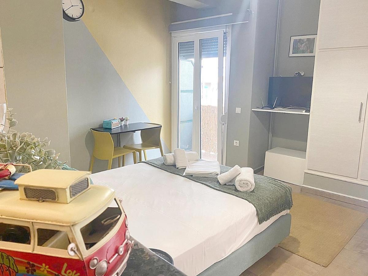 Check Point - Museum Apartment Атина Екстериор снимка