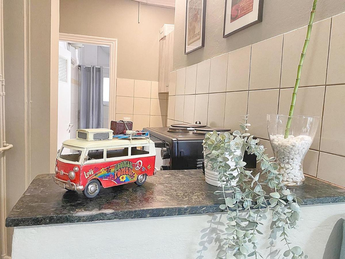 Check Point - Museum Apartment Атина Екстериор снимка